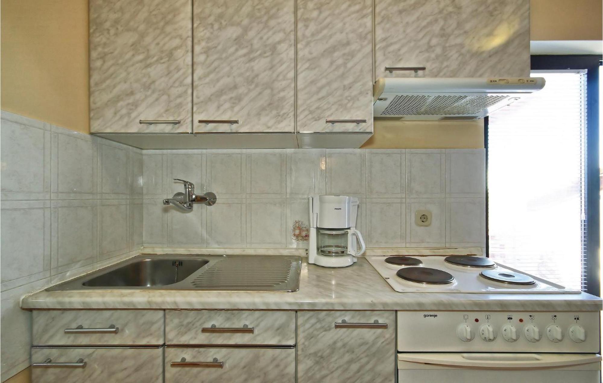 3 Bedroom Gorgeous Apartment In Poreč Eksteriør billede
